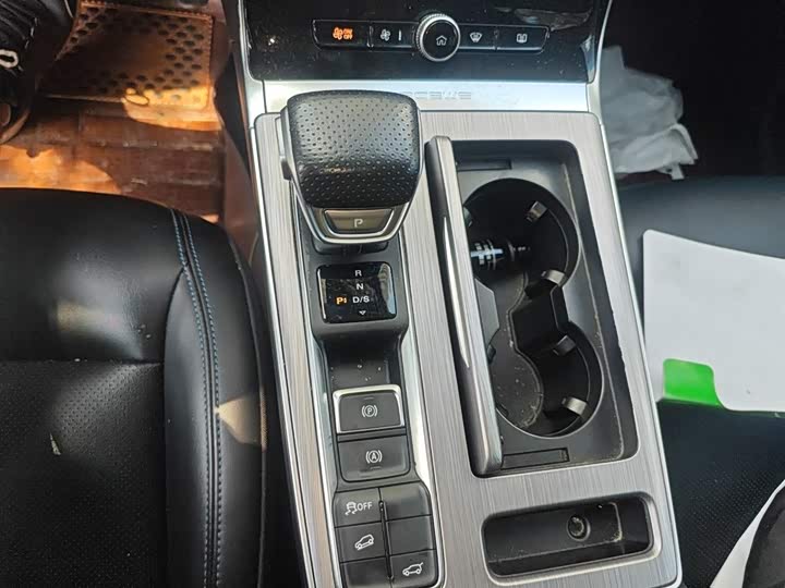 Фото 7 - Roewe RX5