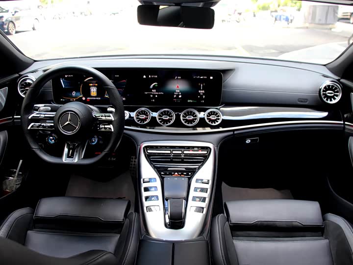 Фото 12 - Mercedes-Benz AMG GT