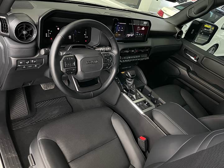 Фото 7 - Toyota Prado