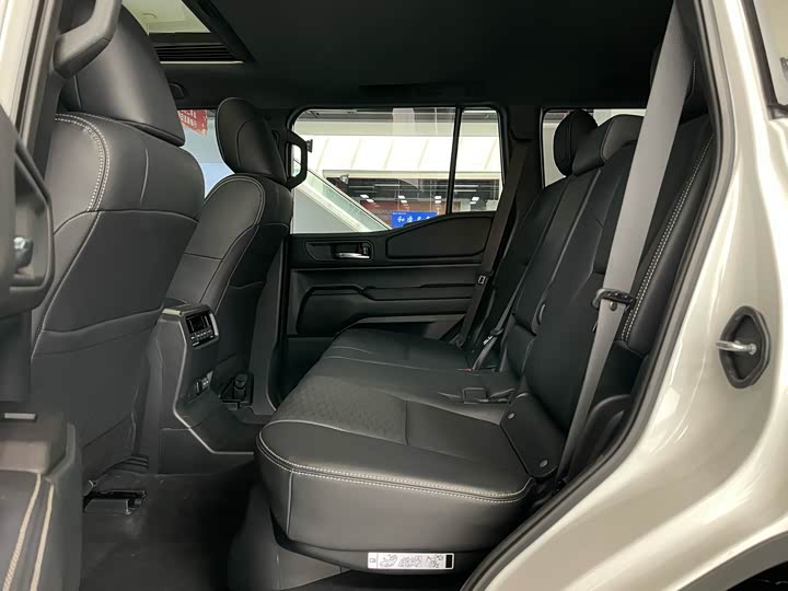 Фото 8 - Toyota Prado