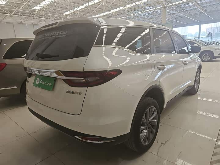 Фото 6 - Geely Jiaji Hybrid