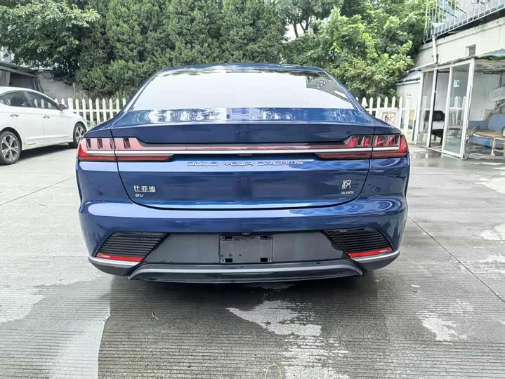 Фото 15 - BYD Han