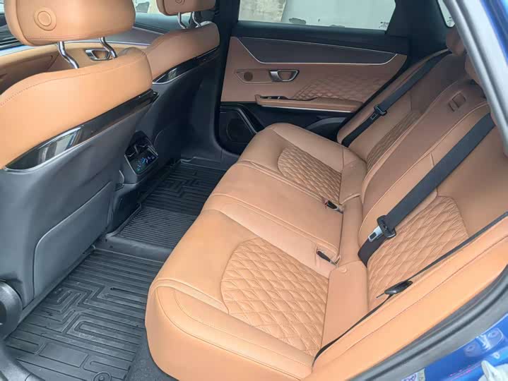 Фото 5 - BYD Han