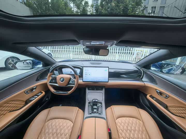 Фото 6 - BYD Han