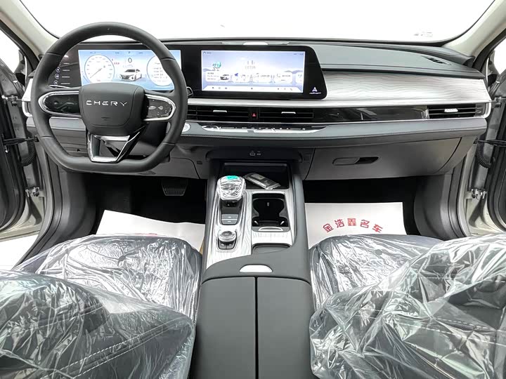 Фото 14 - Chery Arrizo 8