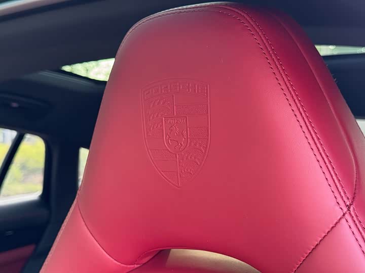 Фото 15 - Porsche Panamera