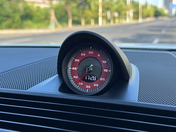 Фото 20 - Porsche Panamera