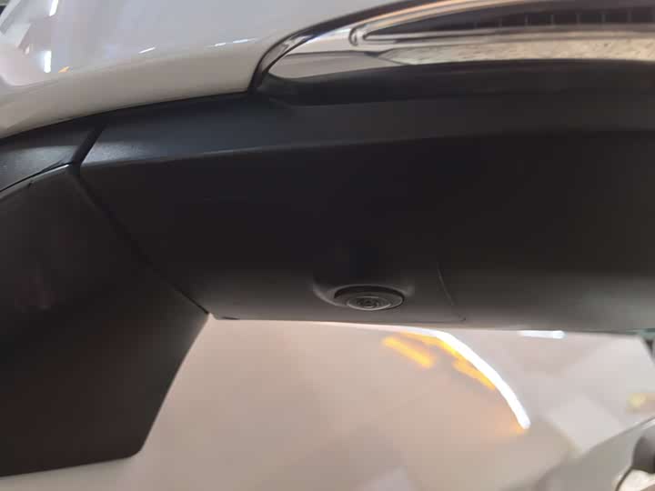 Фото 15 - Toyota RAV4