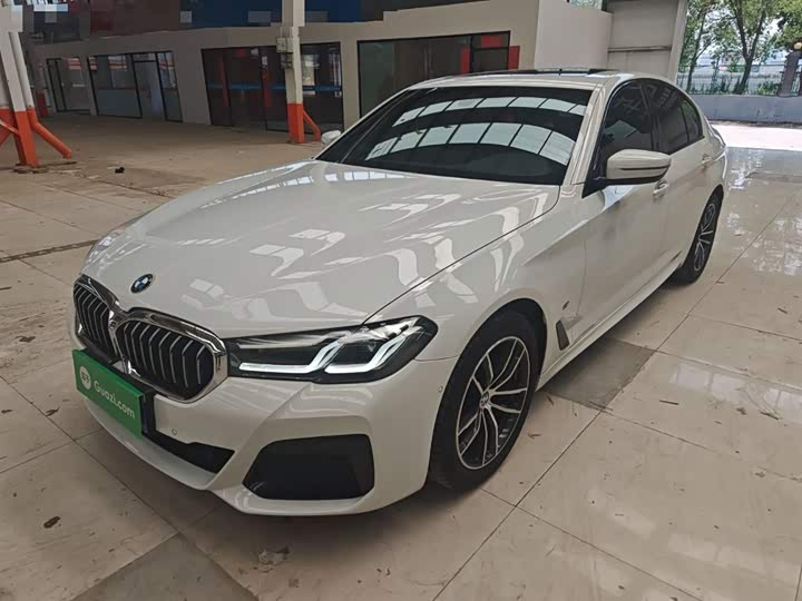 Фото 2 - BMW 5 Series