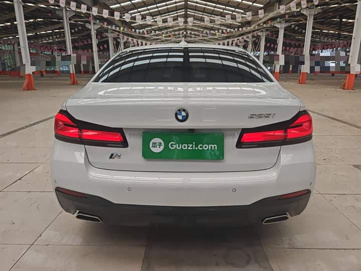 Фото 6 - BMW 5 Series