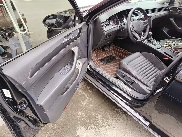 Фото 16 - Volkswagen Magotan