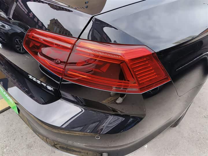 Фото 8 - Volkswagen Magotan