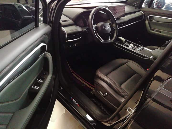 Geely Okavango L 2023 2023款 2.0T DCT尊贵型