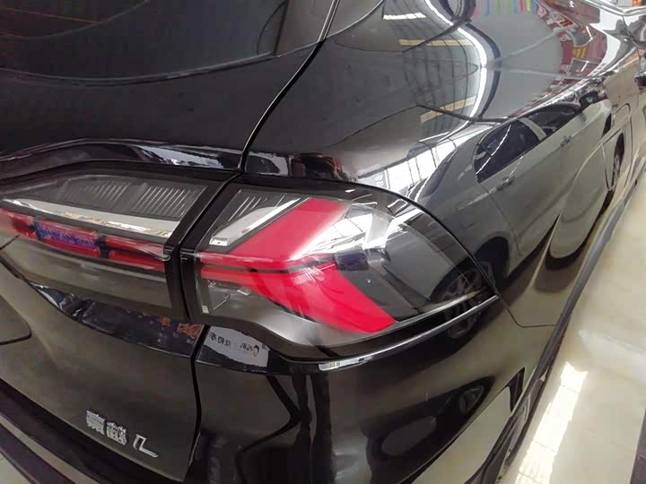Geely Okavango L 2023 2023款 2.0T DCT尊贵型