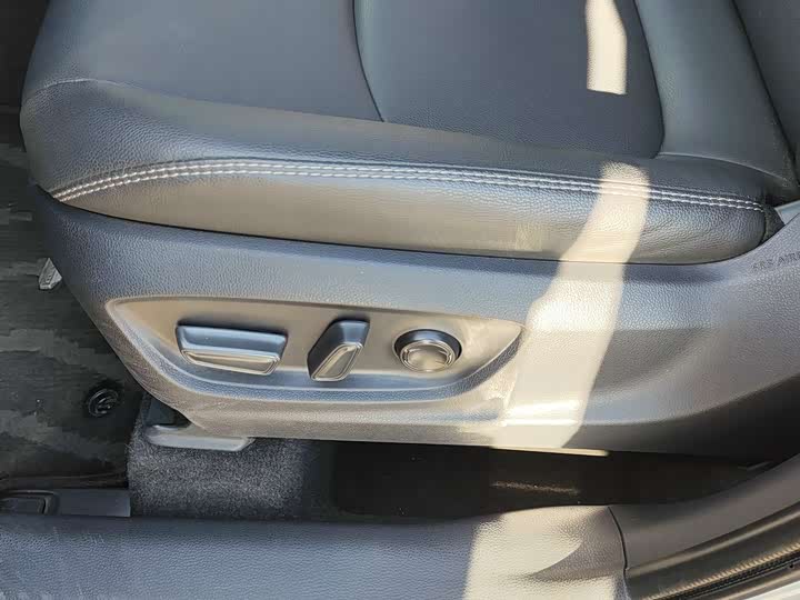 Фото 16 - Toyota Corolla Cross