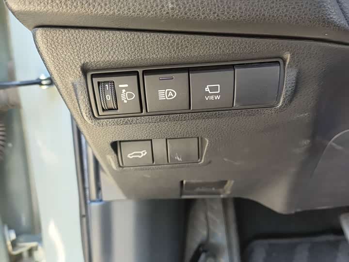 Фото 17 - Toyota Corolla Cross