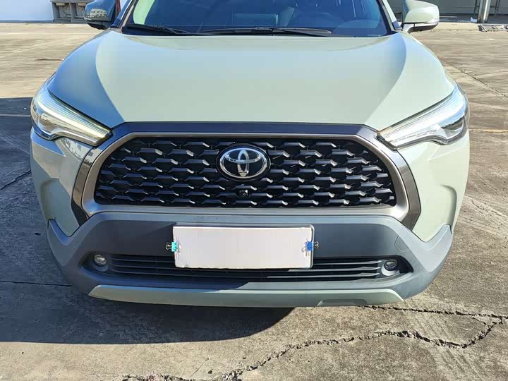 Фото 2 - Toyota Corolla Cross