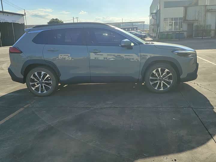 Фото 4 - Toyota Corolla Cross