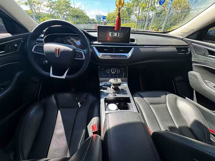 Фото 6 - Hongqi H5