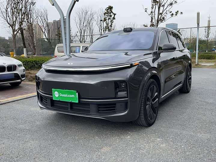 Фото 2 - LiXiang L9