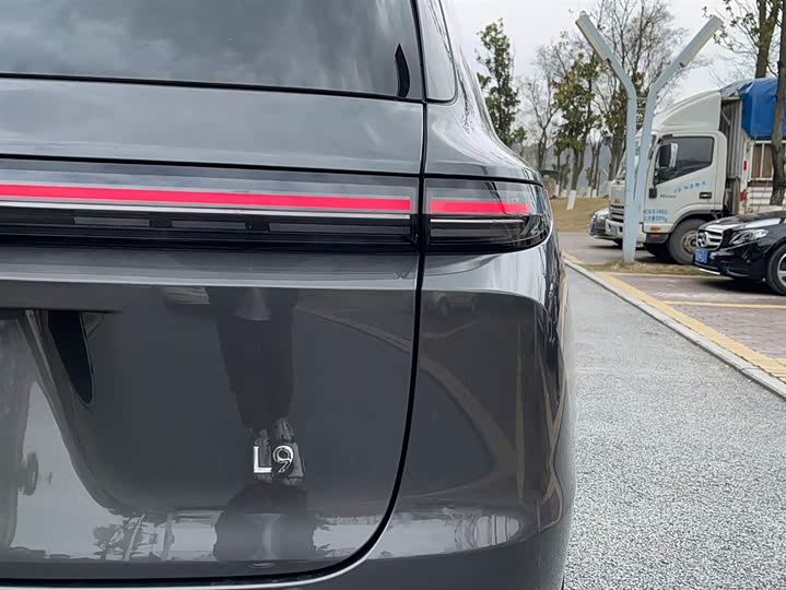 Фото 8 - LiXiang L9