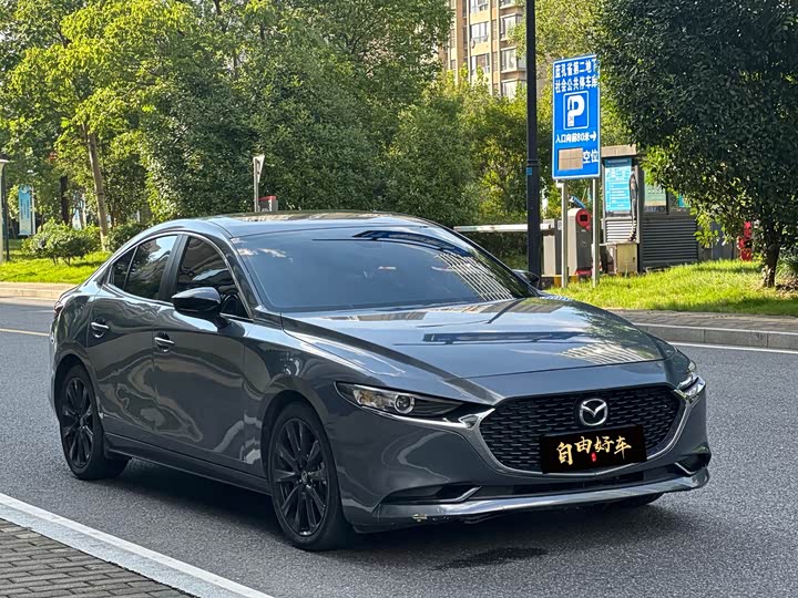 Фото 3 - Mazda 3 (Axela)