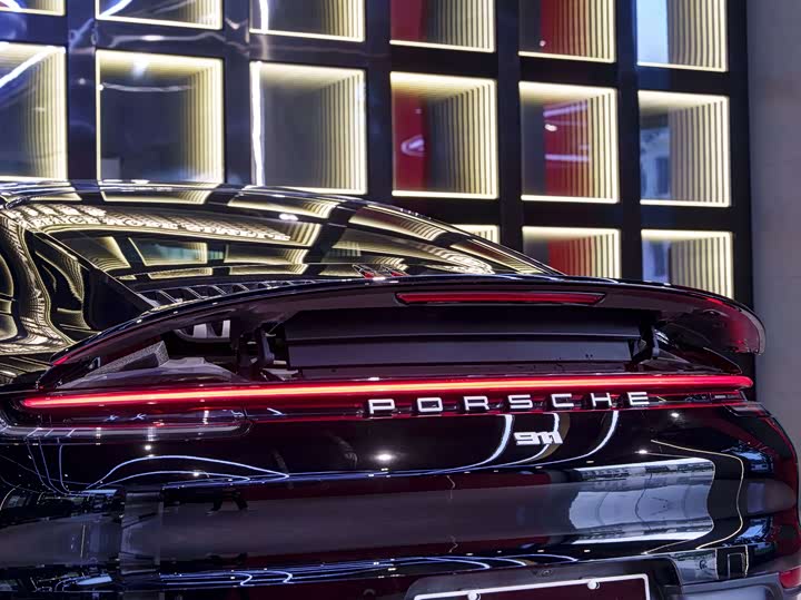 Фото 10 - Porsche 911