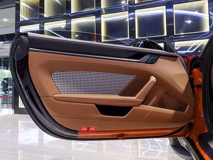 Фото 11 - Porsche 911