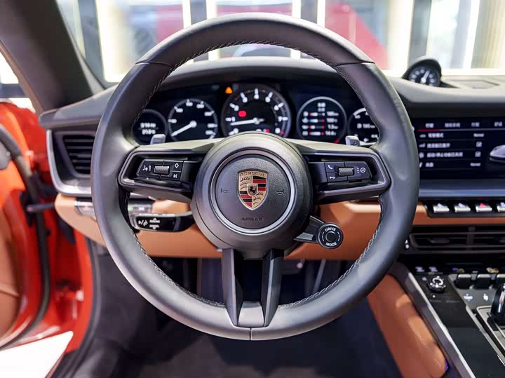 Фото 16 - Porsche 911