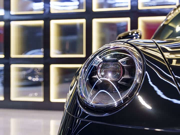 Фото 8 - Porsche 911