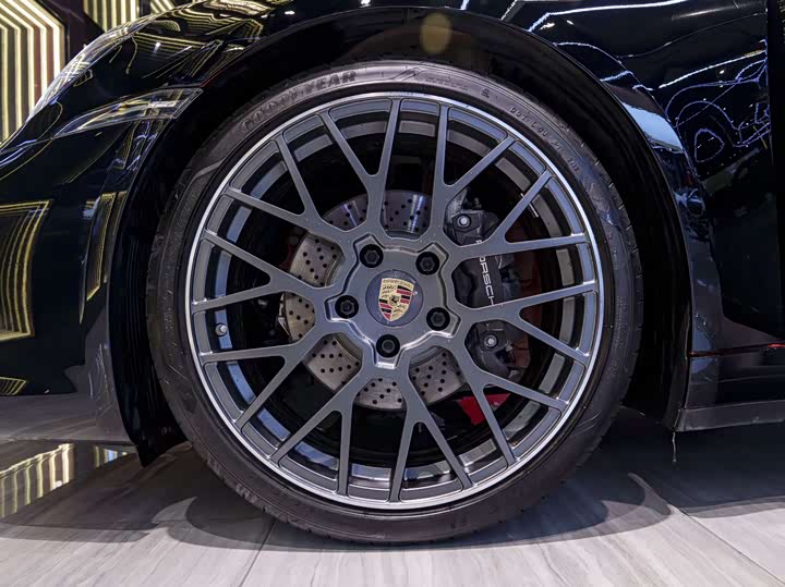 Фото 9 - Porsche 911