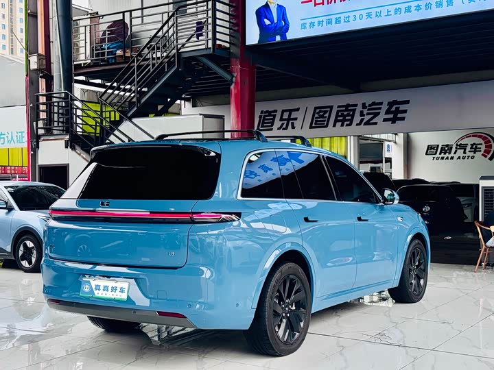 Фото 3 - LiXiang L8