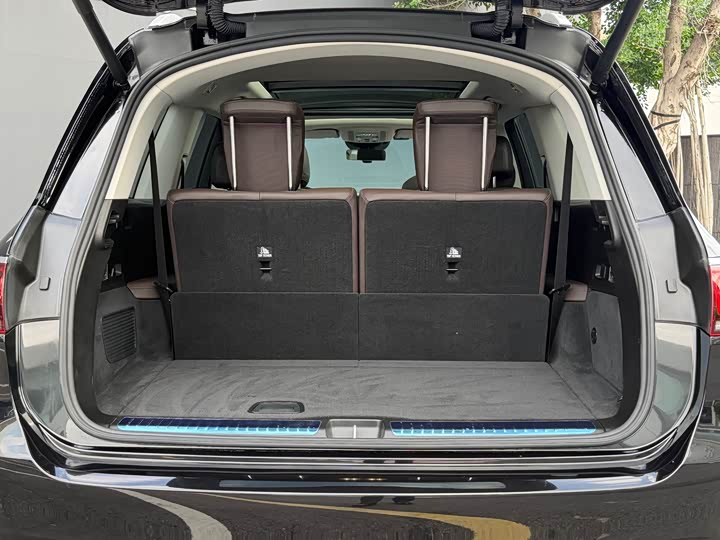 Фото 14 - Mercedes-Benz GLS-Class