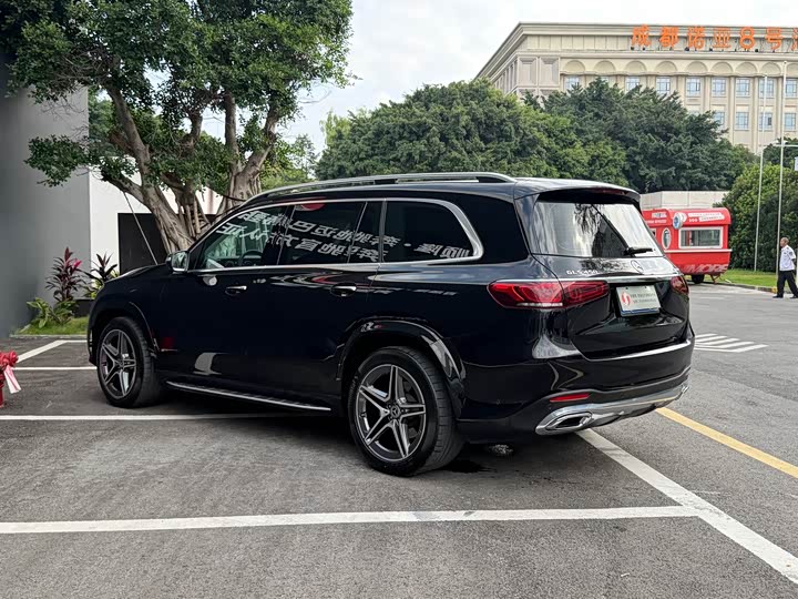 Фото 21 - Mercedes-Benz GLS-Class