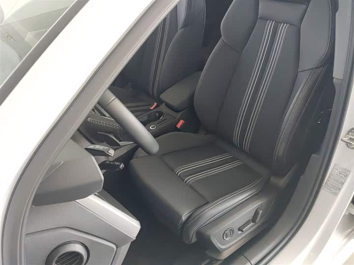 Фото 15 - Audi A3