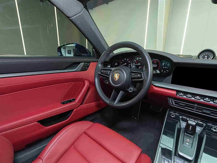 Фото 3 - Porsche 911