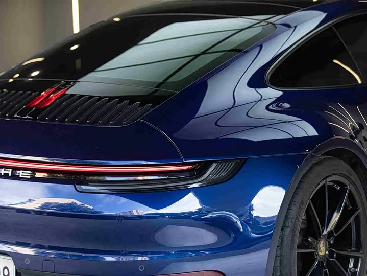 Фото 7 - Porsche 911