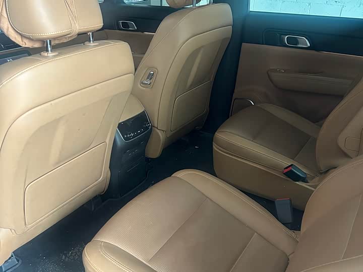 Фото 4 - LiXiang One