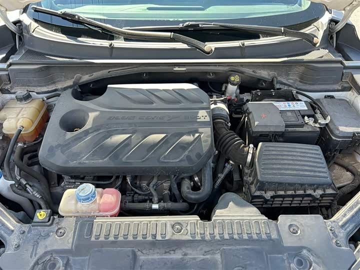 Фото 2 - Changan UNI-T