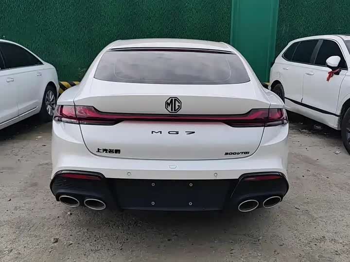 Фото 8 - MG Motor 7