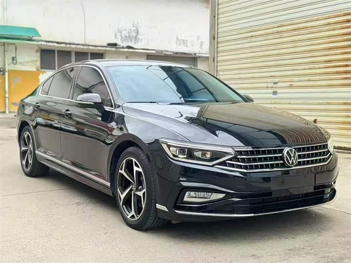 Фото 4 - Volkswagen Magotan