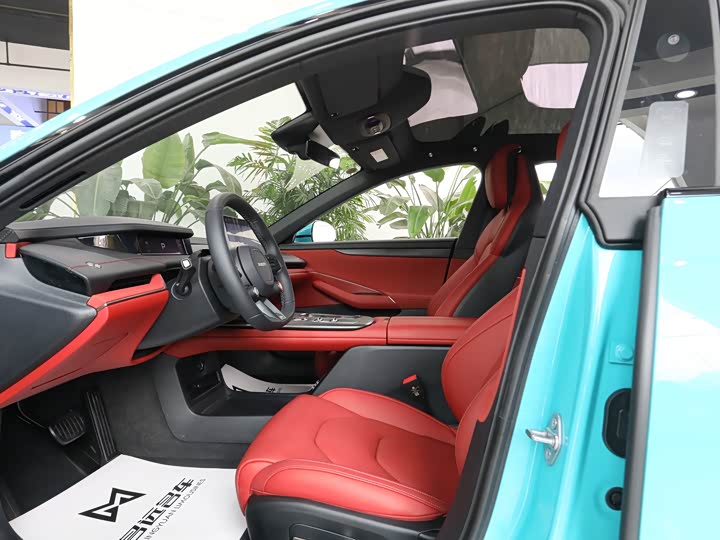 Фото 6 - Xiaomi SU7