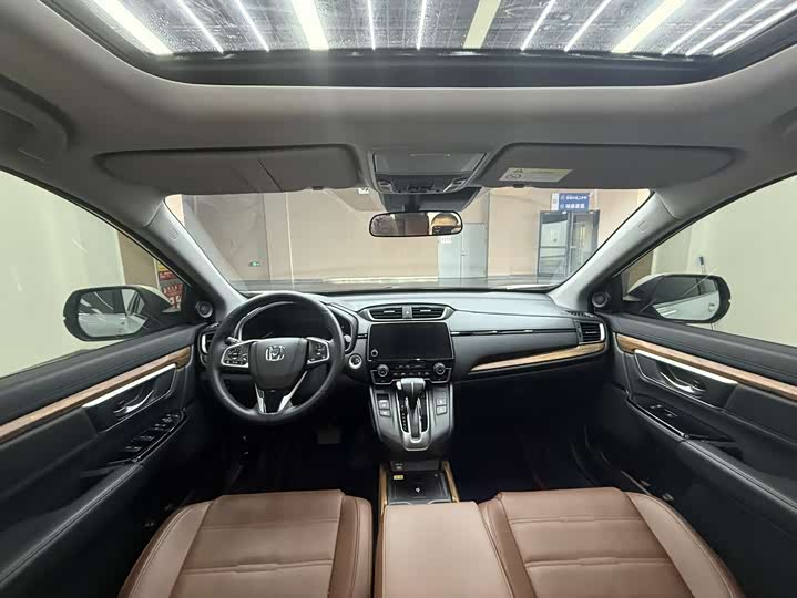 Фото 13 - Honda CR-V