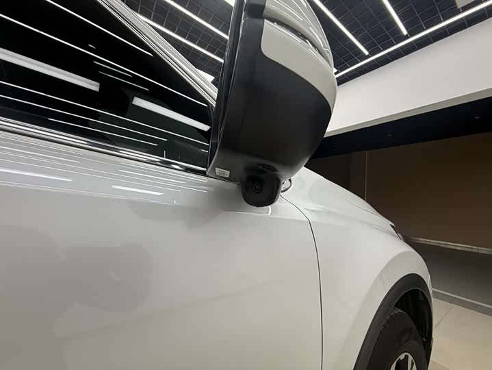 Фото 19 - Honda CR-V