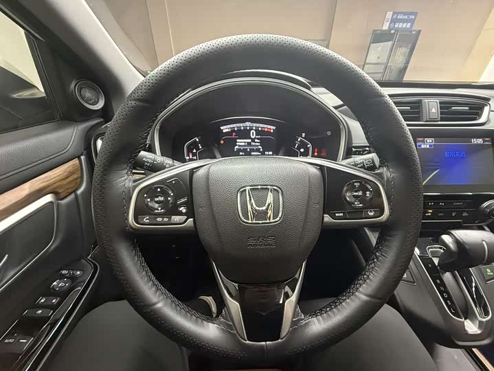Фото 8 - Honda CR-V