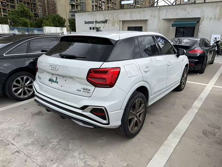 Фото 4 - Audi Q2L