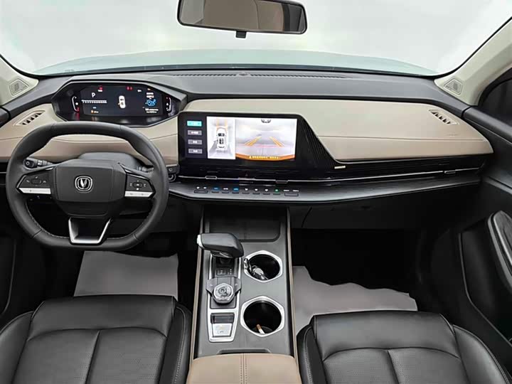 Фото 8 - Changan CS55 Plus