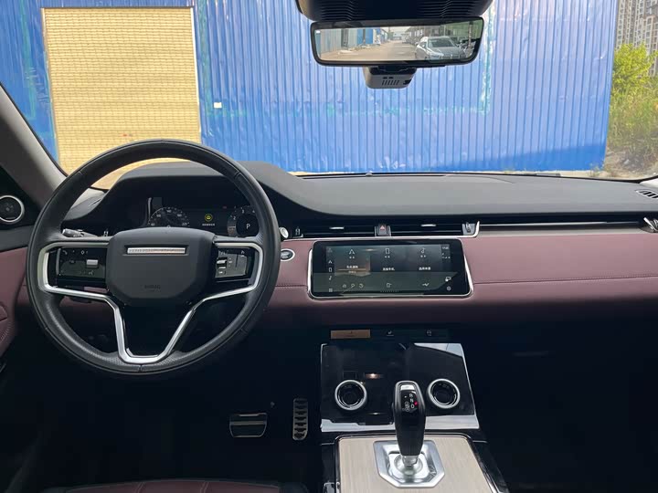 Фото 8 - Land Rover Range Rover Evoque L