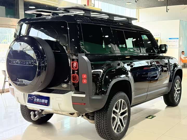 Фото 14 - Land Rover Defender