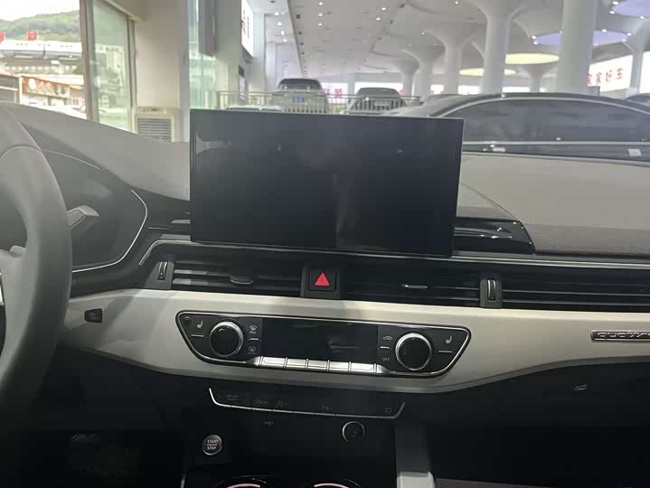 Фото 23 - Audi A5